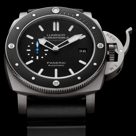 Panerai Luminor Submersible 1950 3 Days Automatic Titanio 